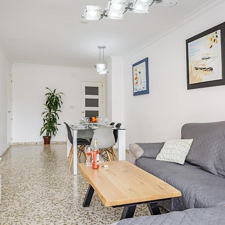 Piso Amplio Cerca Del Centro De Malaga Capital Apartman Kültér fotó
